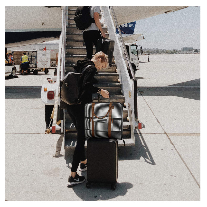 Vintage Fashion Portable Striped Suit Bag Weekend Travel Largegarment Bag