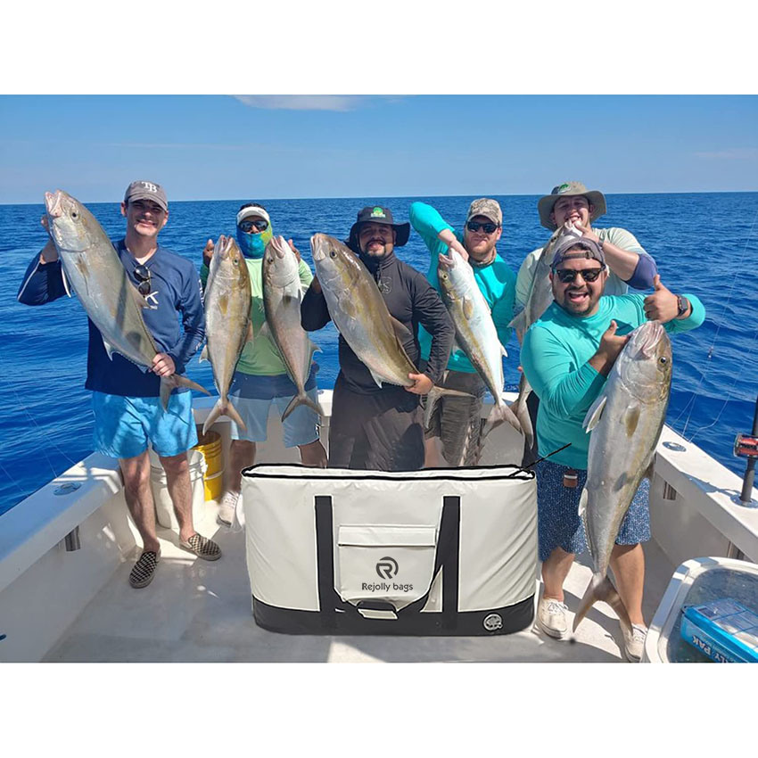 Gear Insulate Fish Cooler Bag 100L Full Waterproof Large Takes up Less Space, Easy to Clean, Perfect Leakproof Sea and Lake Fishing Fish Bag